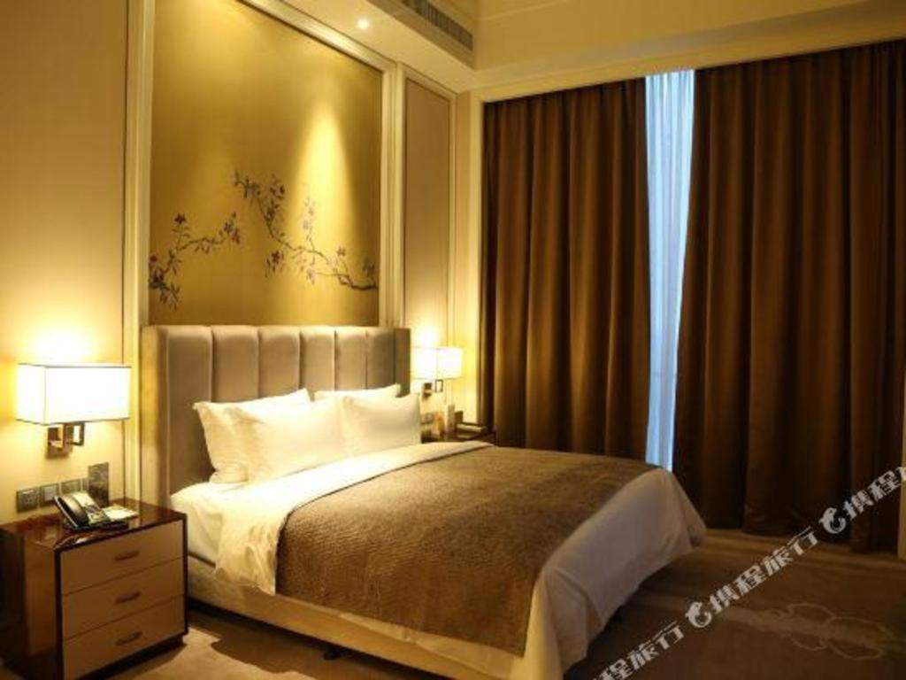 Ming Du Lakeside Hotel Наньнин Экстерьер фото