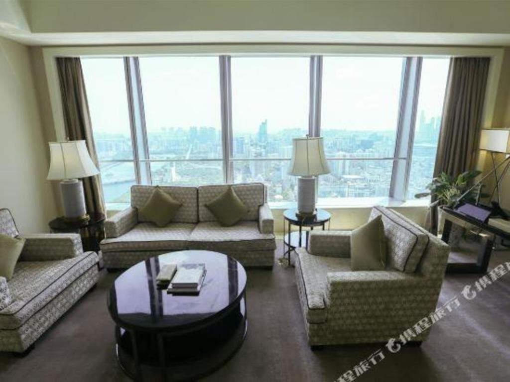 Ming Du Lakeside Hotel Наньнин Экстерьер фото