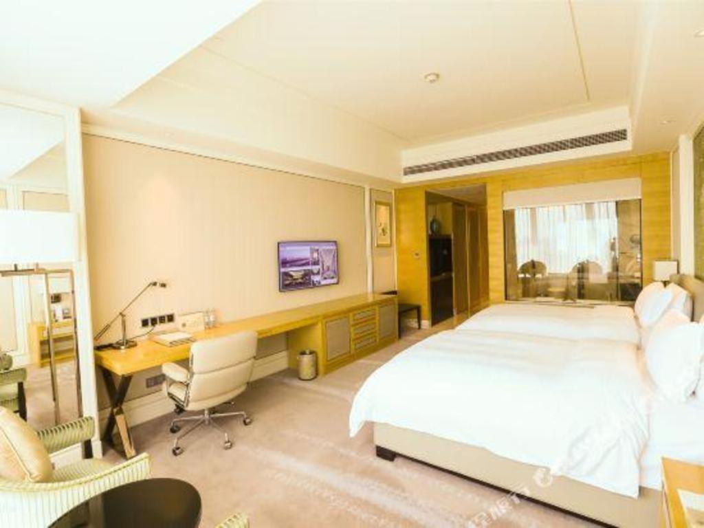 Ming Du Lakeside Hotel Наньнин Экстерьер фото