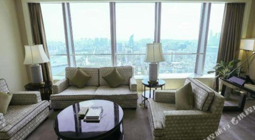 Ming Du Lakeside Hotel Наньнин Экстерьер фото